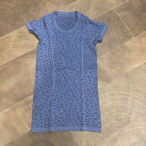 COPY - Lululemon Short Sleeve Swiftly Size 4